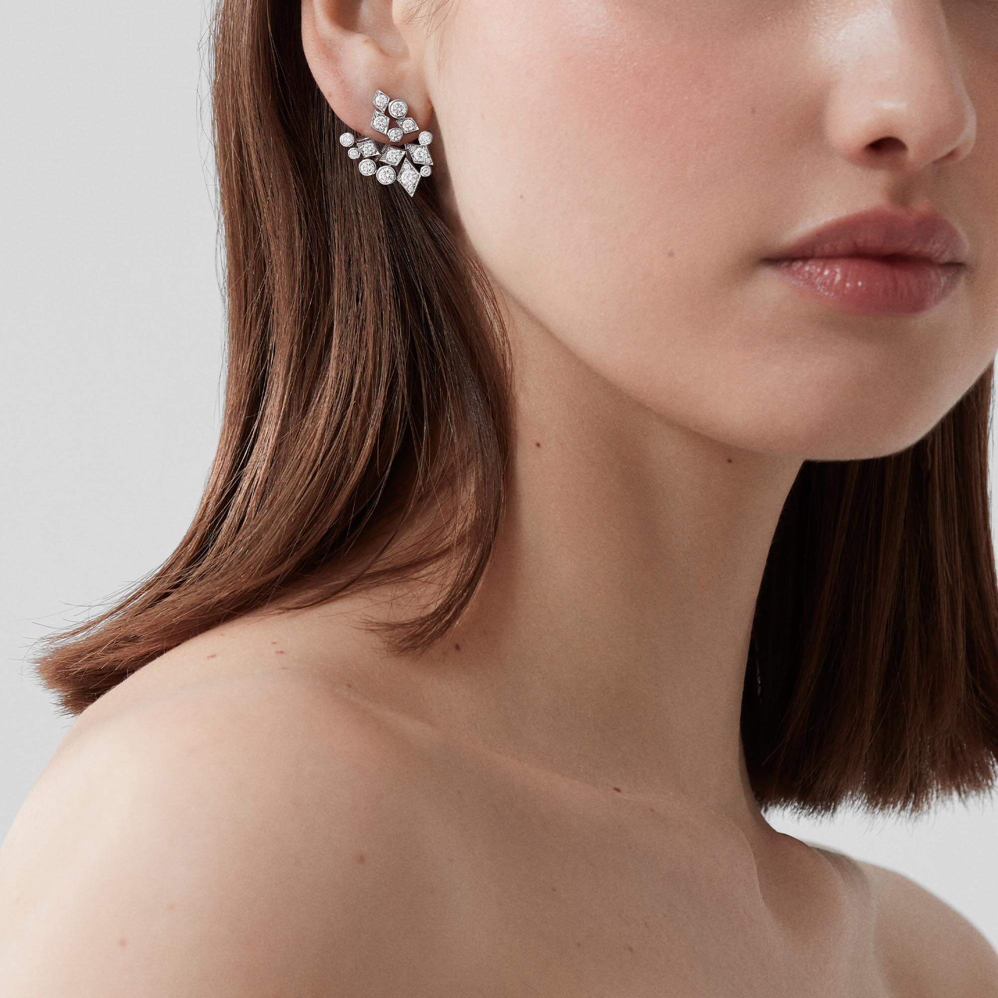 0048 Garrard Albemarle Abstract Diamond Ear Jackets In 18ct White Gold 2017413 Model