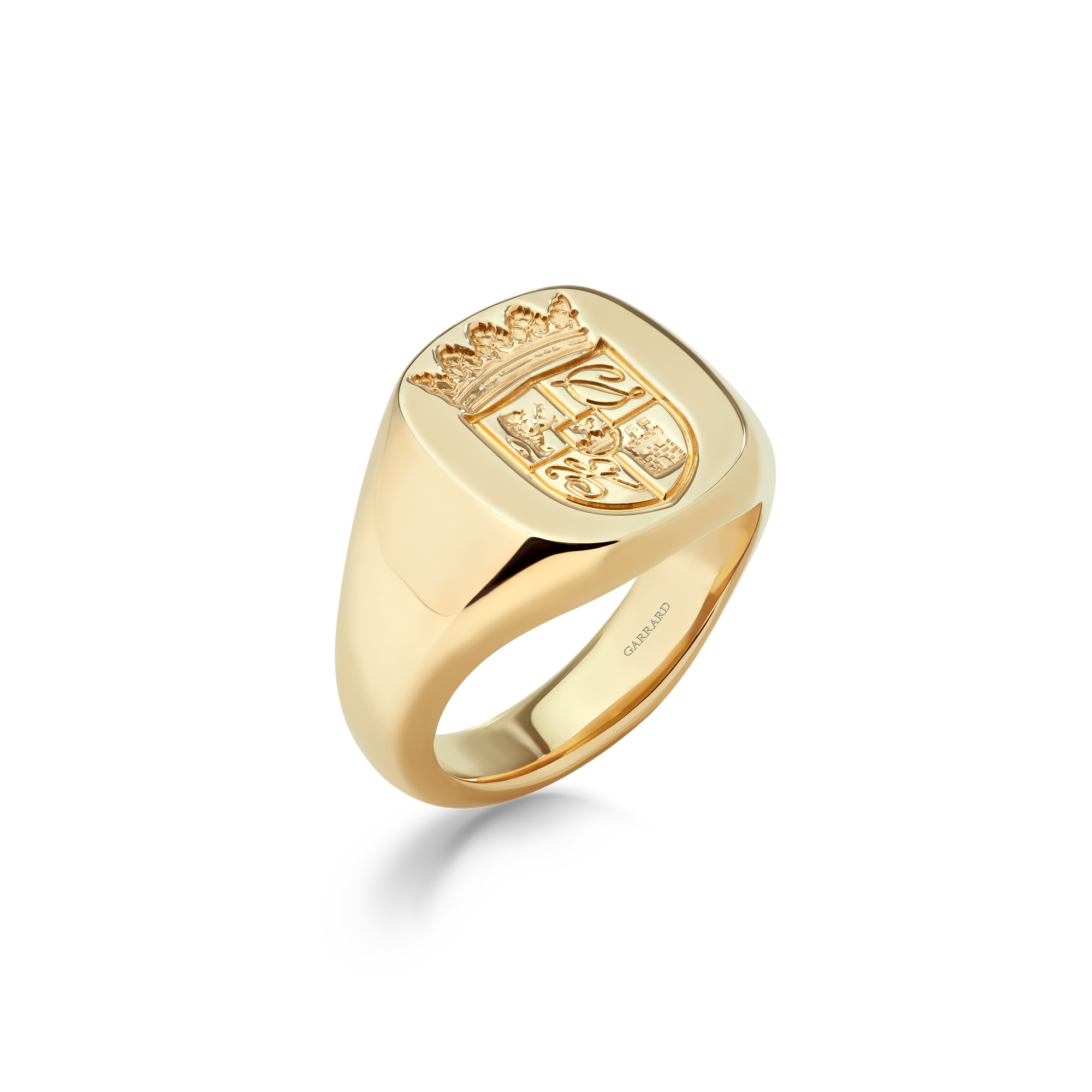 Large Cushion Signet Ring | In 18ct Yellow Gold