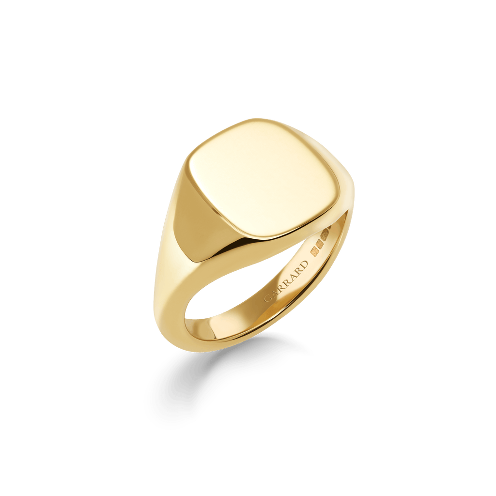 Medium Cushion Signet Ring | In 18ct Yellow Gold
