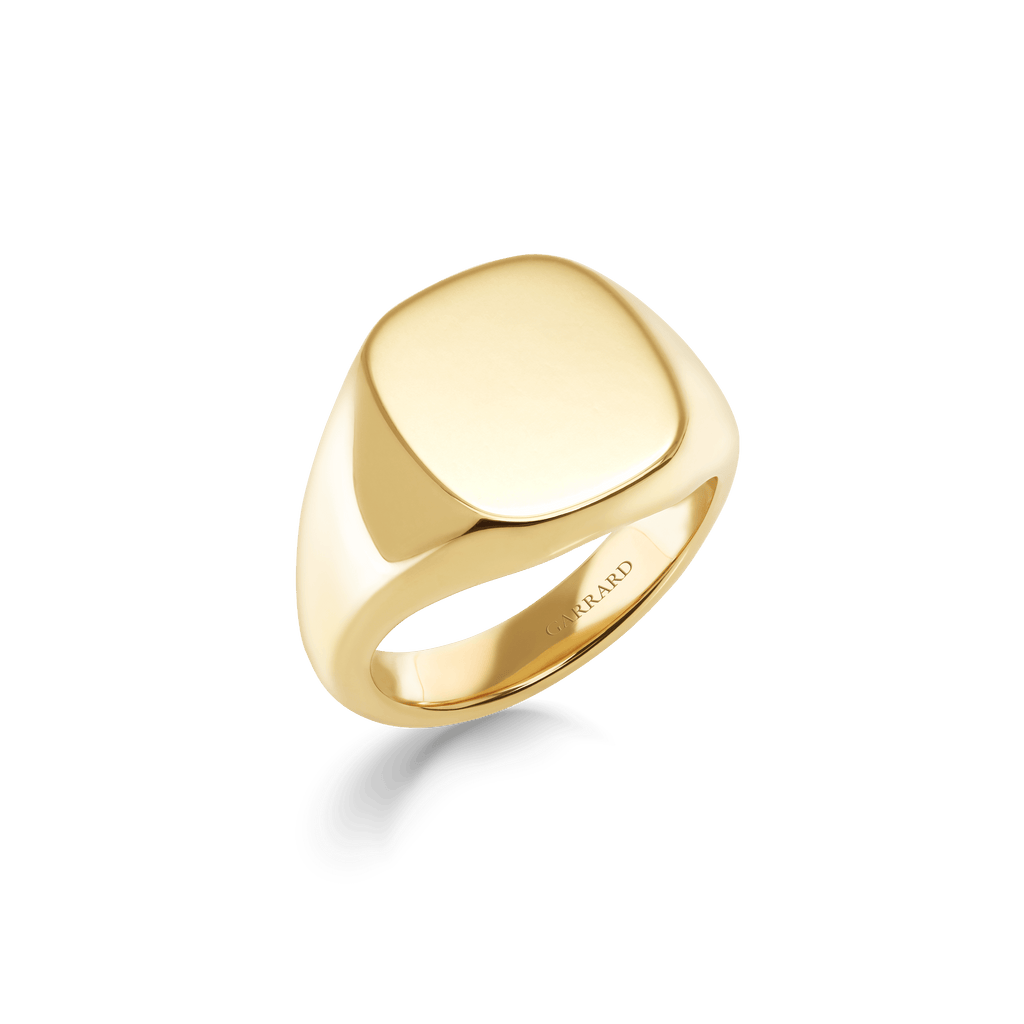 Large Cushion Signet Ring | In 18ct Yellow Gold