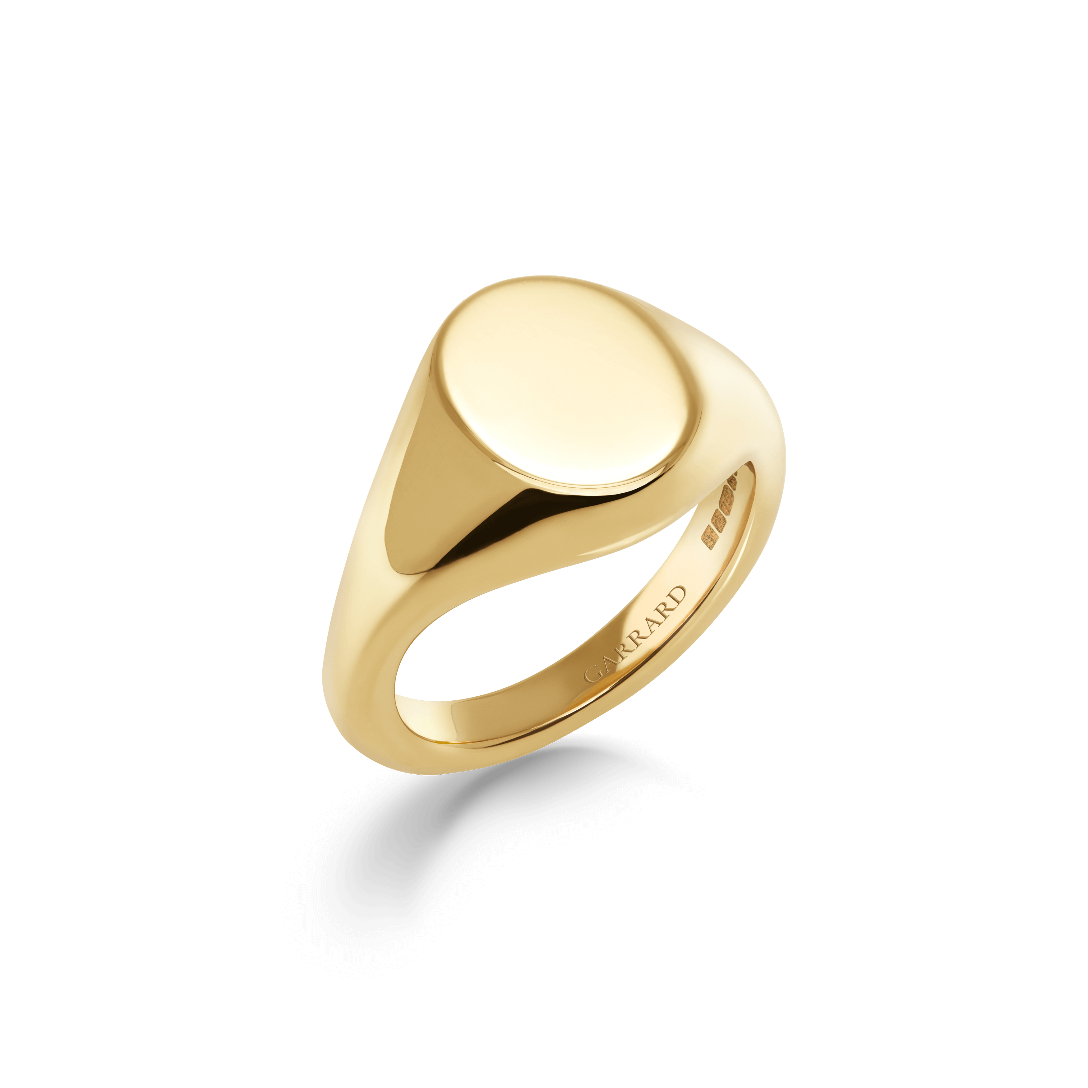 Small Oval Signet Ring | In 18ct Yellow Gold