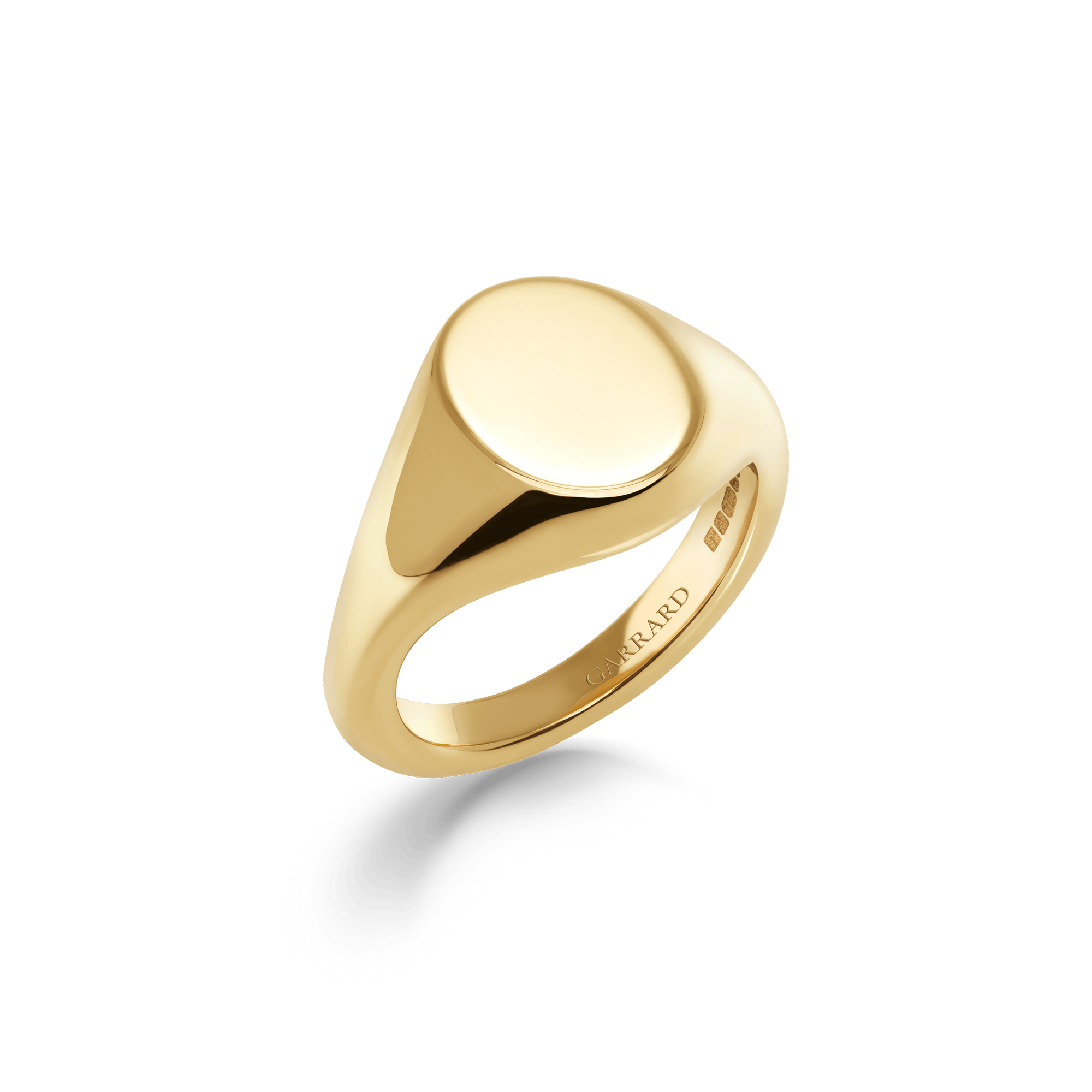 Small Oval Signet Ring  | In 18ct Yellow Gold