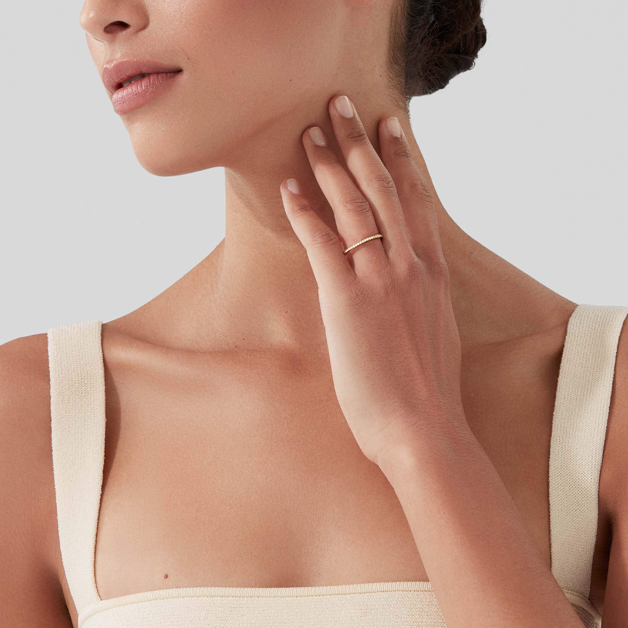 Garrard Bridal jewellery collection 1735 Diamond Eternity Band in 18ct Yellow Gold 1.5mm, 2017256, Model