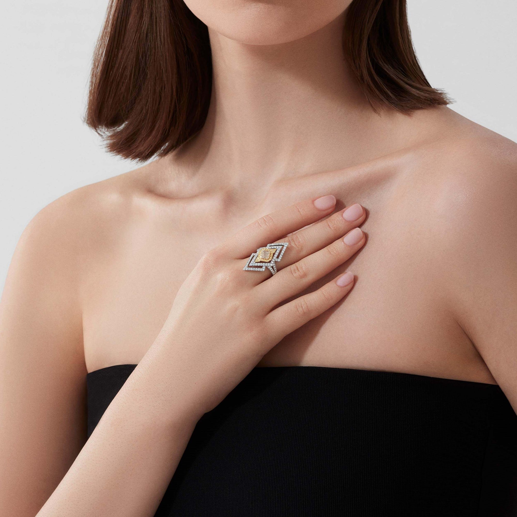 Garrard Cosmos High Jewellery Yellow and White Diamond Ring In 18ct White and Yellow Gold 2016691 model