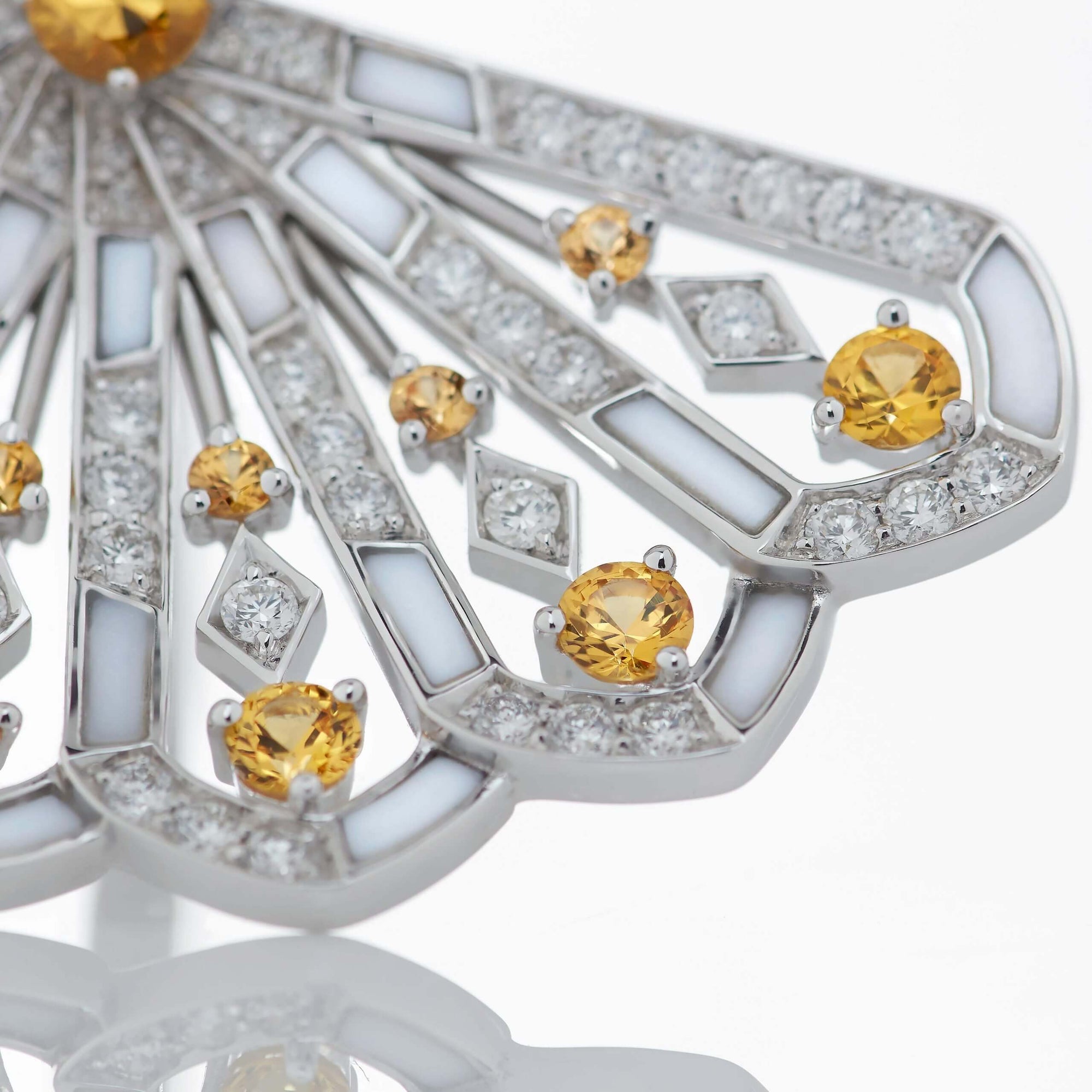 Garrard Fanfare Symphony collection Diamond and Yellow Sapphire Pendant in 18ct White Gold with White Agate, 2017352, Detail