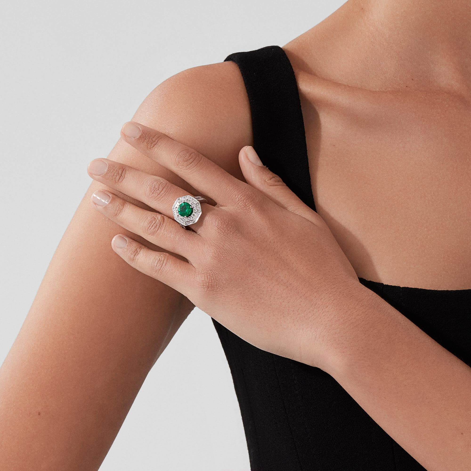  In 18ct White Gold, 2018518