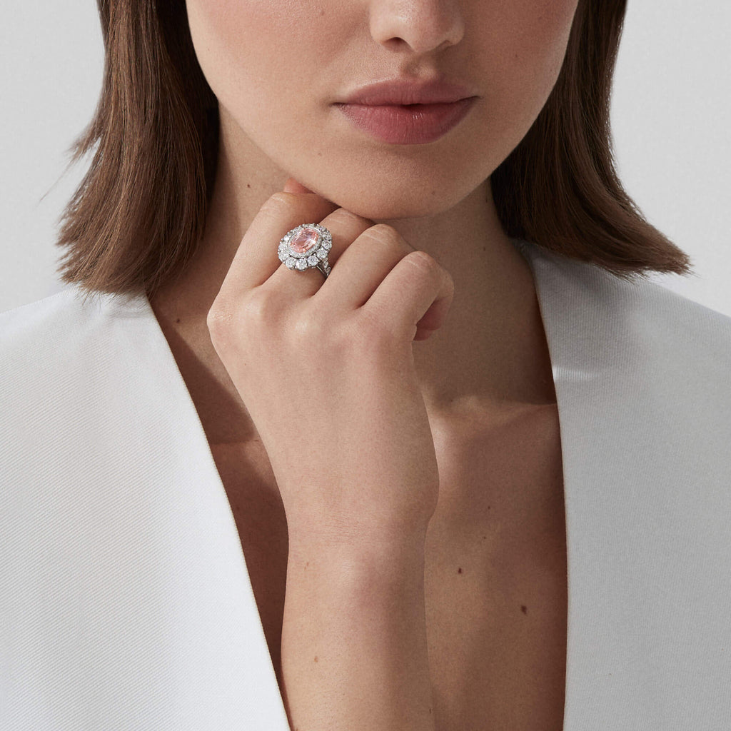 Garrard Jewelled Vault 3.09ct Oval Padparadscha Sapphire and Diamond 1735 Double Cluster Ring In Platinum 2018423 model