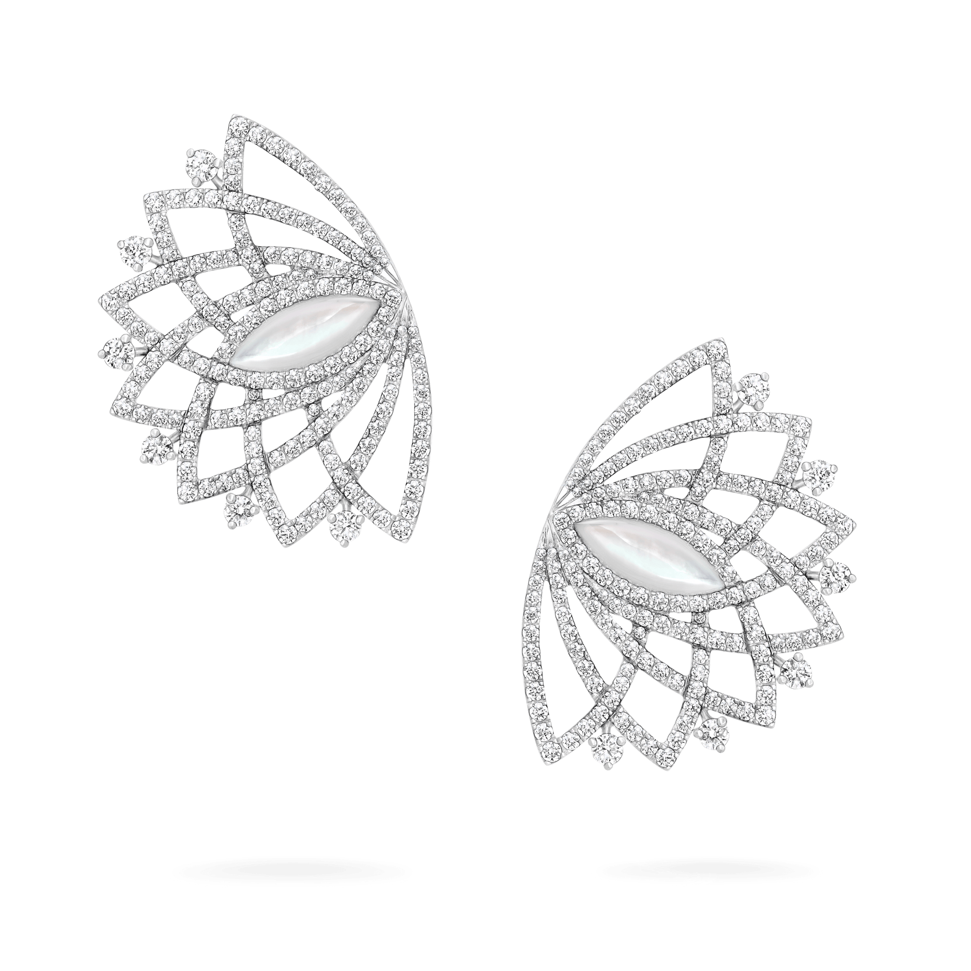 Garrard Lotus Jewellery Collection Lotus Petal High Jewelery Diamond Ring In 18K White Gold with Mother of Peal, 2019363, Hero