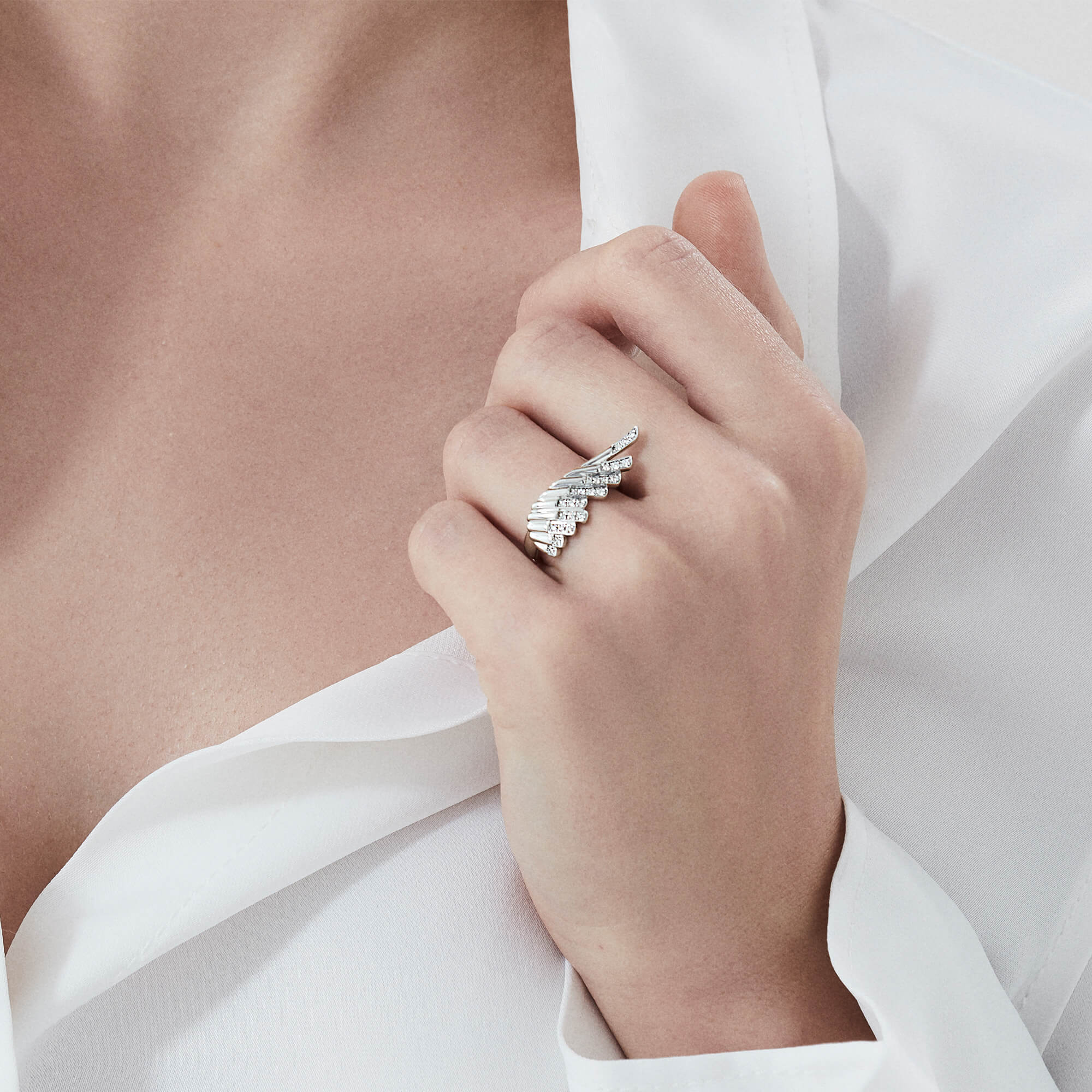 Garrard Wings Rising collection Mini Icon Diamond Ring in 18ct White Gold 2018640 on model