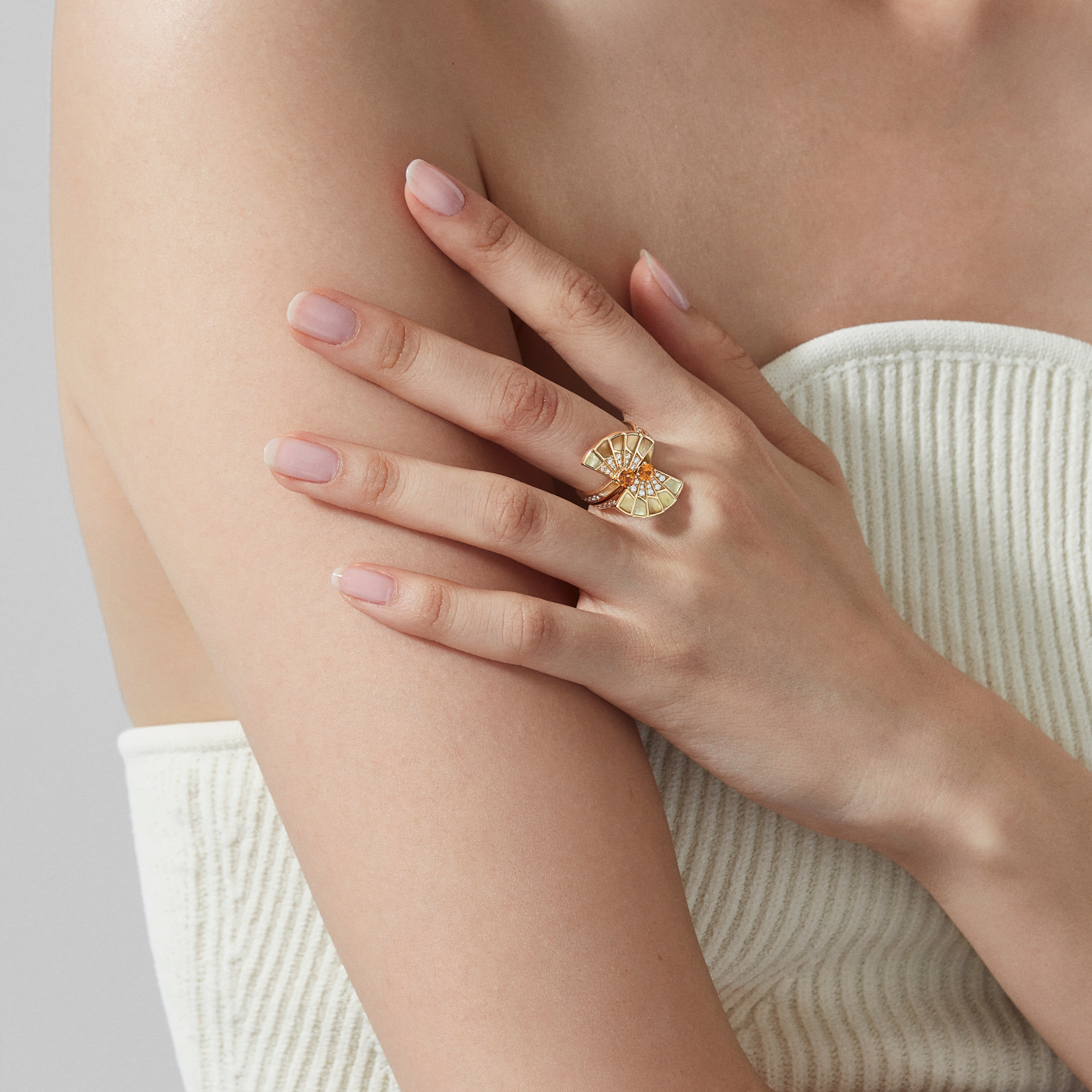 Fanfare Symphony Double Orange Sapphire and Golden Mother of Pearl Ring | In 18ct Yellow Gold with Diamonds