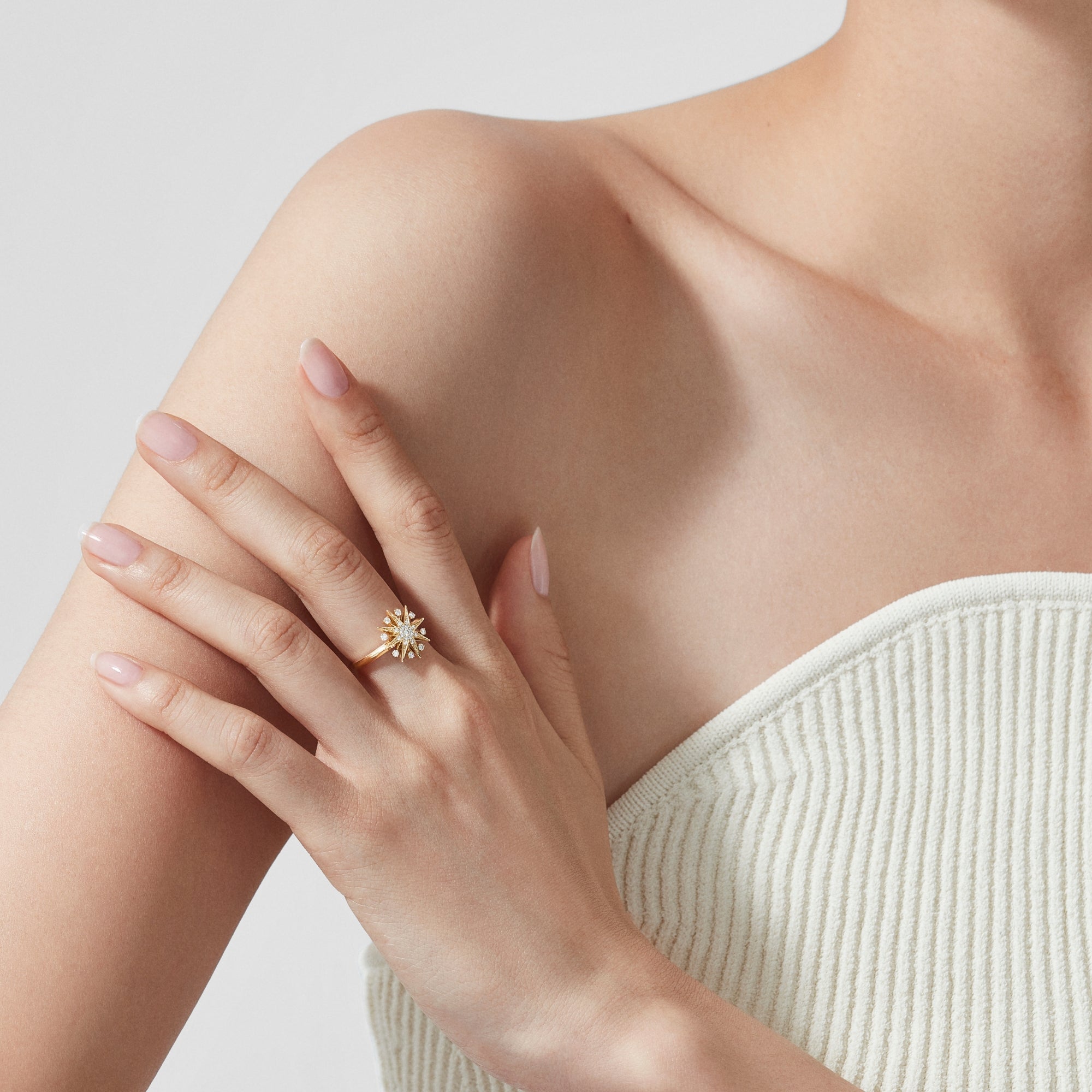 Starlight Mini Icons Diamond Ring | In 18ct Yellow Gold